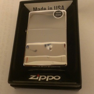 Zippo Reg Polished Chrome Lighter