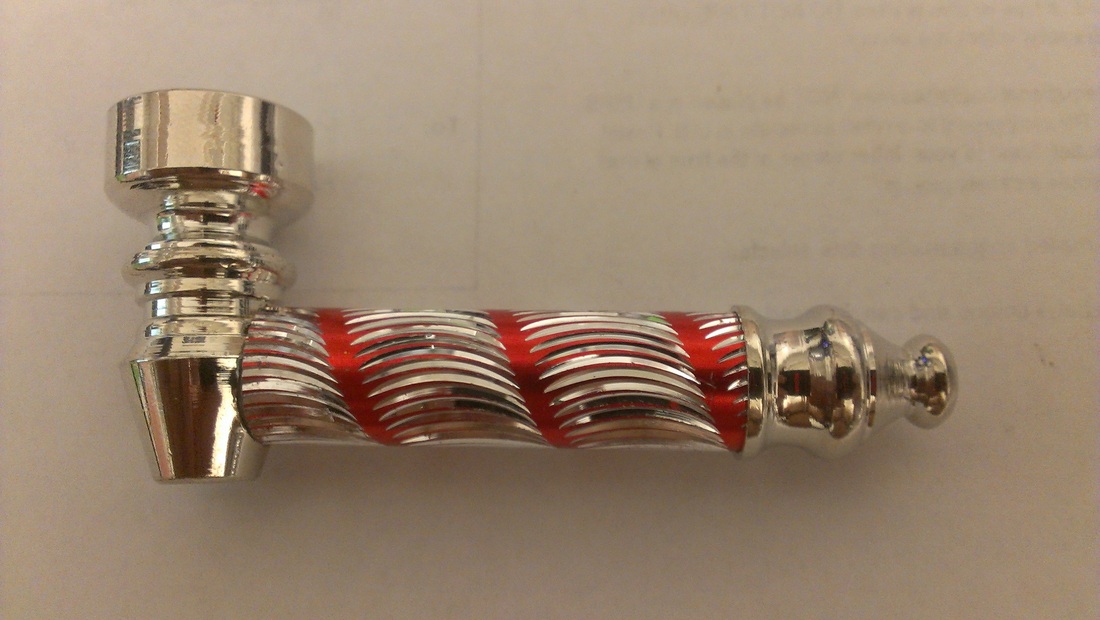 2.5″ Diamond Cut Metal Pipe Silver with Red Swirls