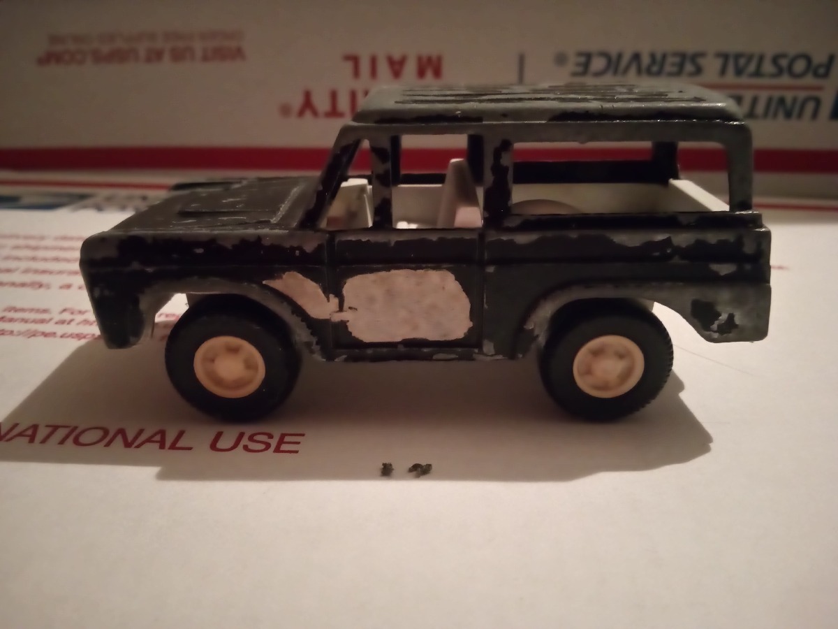 Vintage Ford Bronco Tootsie Toy Metal 1970s Car