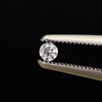 20 round cut diamonds 1.5mm